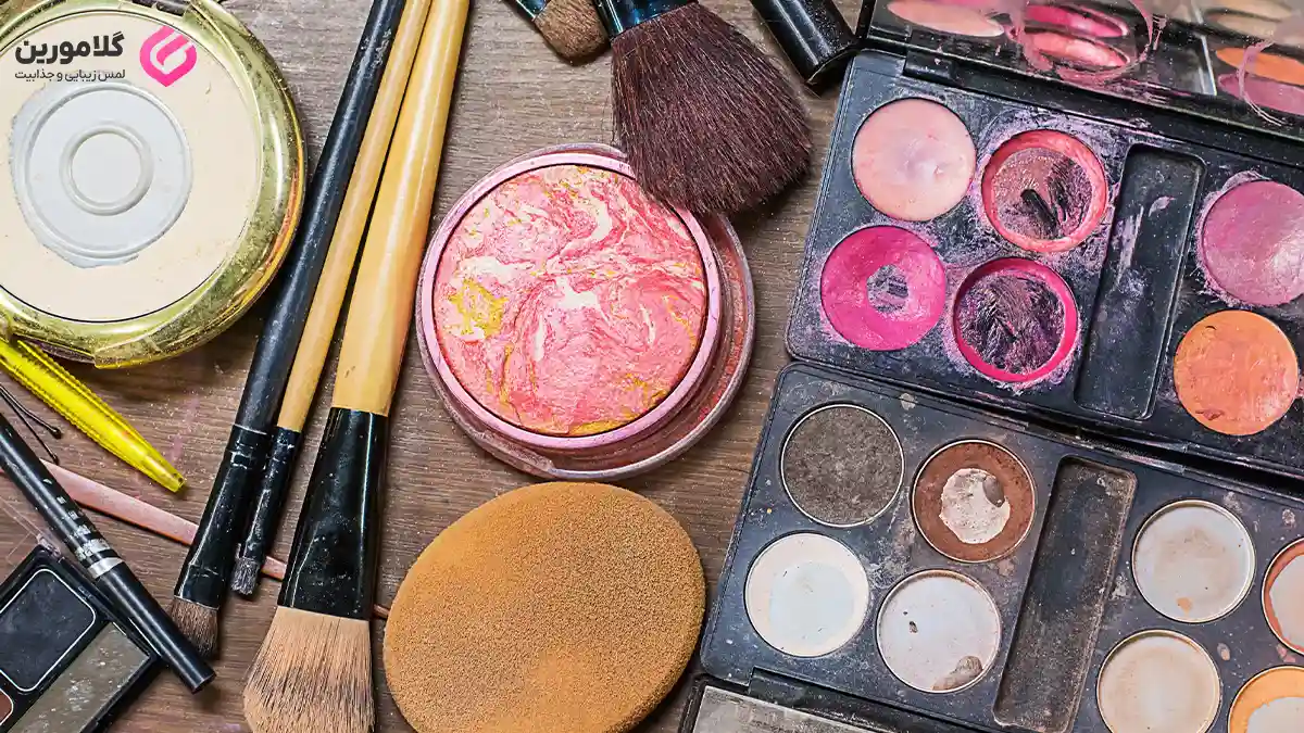 معرفی علائم لوازم آرایشی فاسد